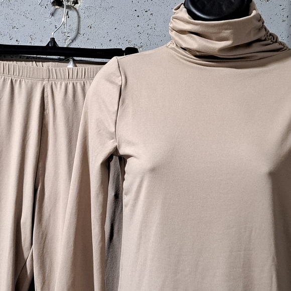 #038 Swank A Posh Beige Turtleneck Leggings Set - Picture 4 of 6
